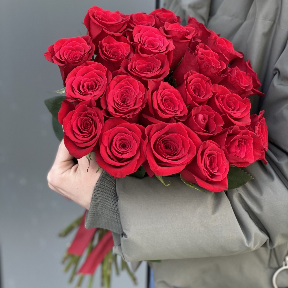 Букет из 21 розовой розы