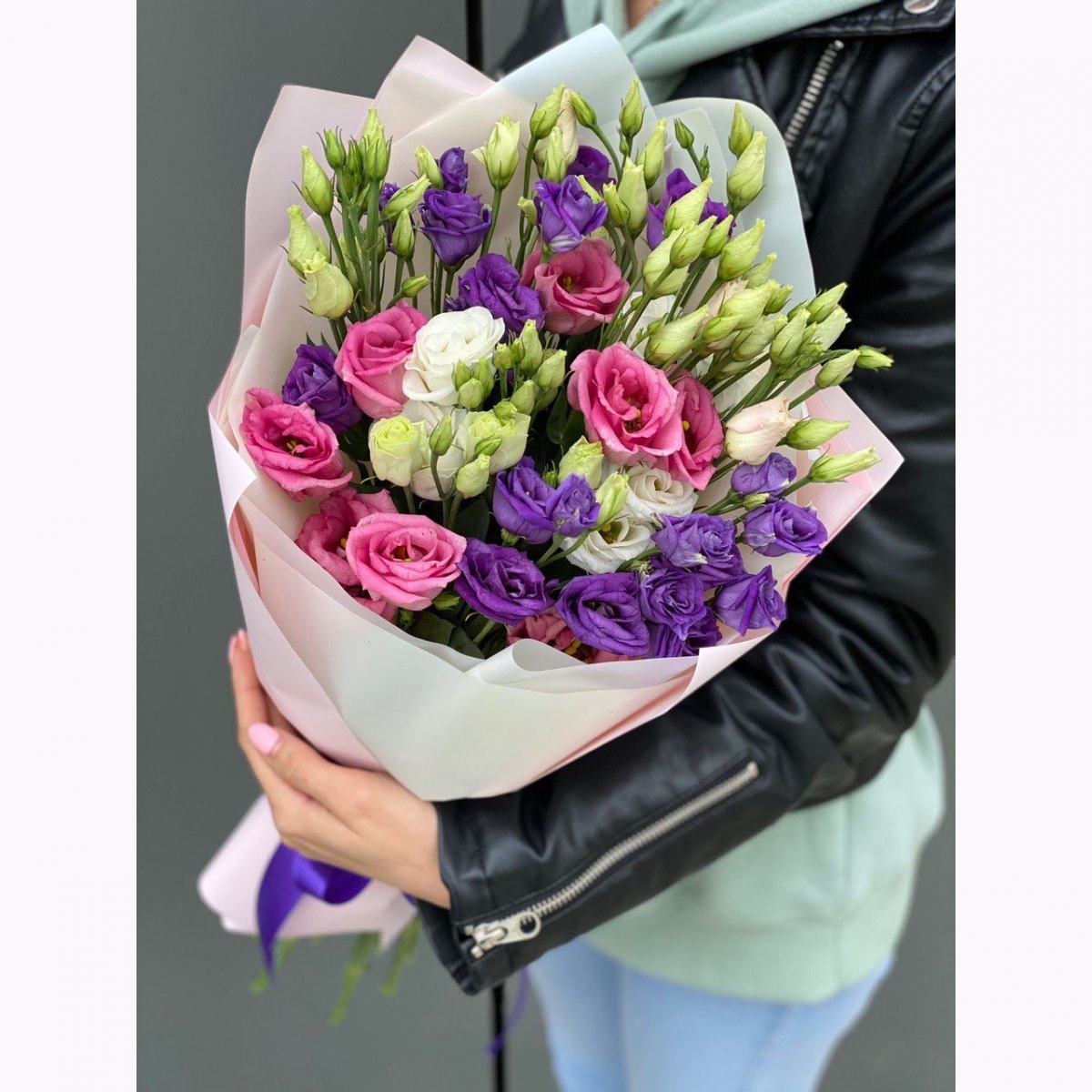 Букет из эустомы Трио