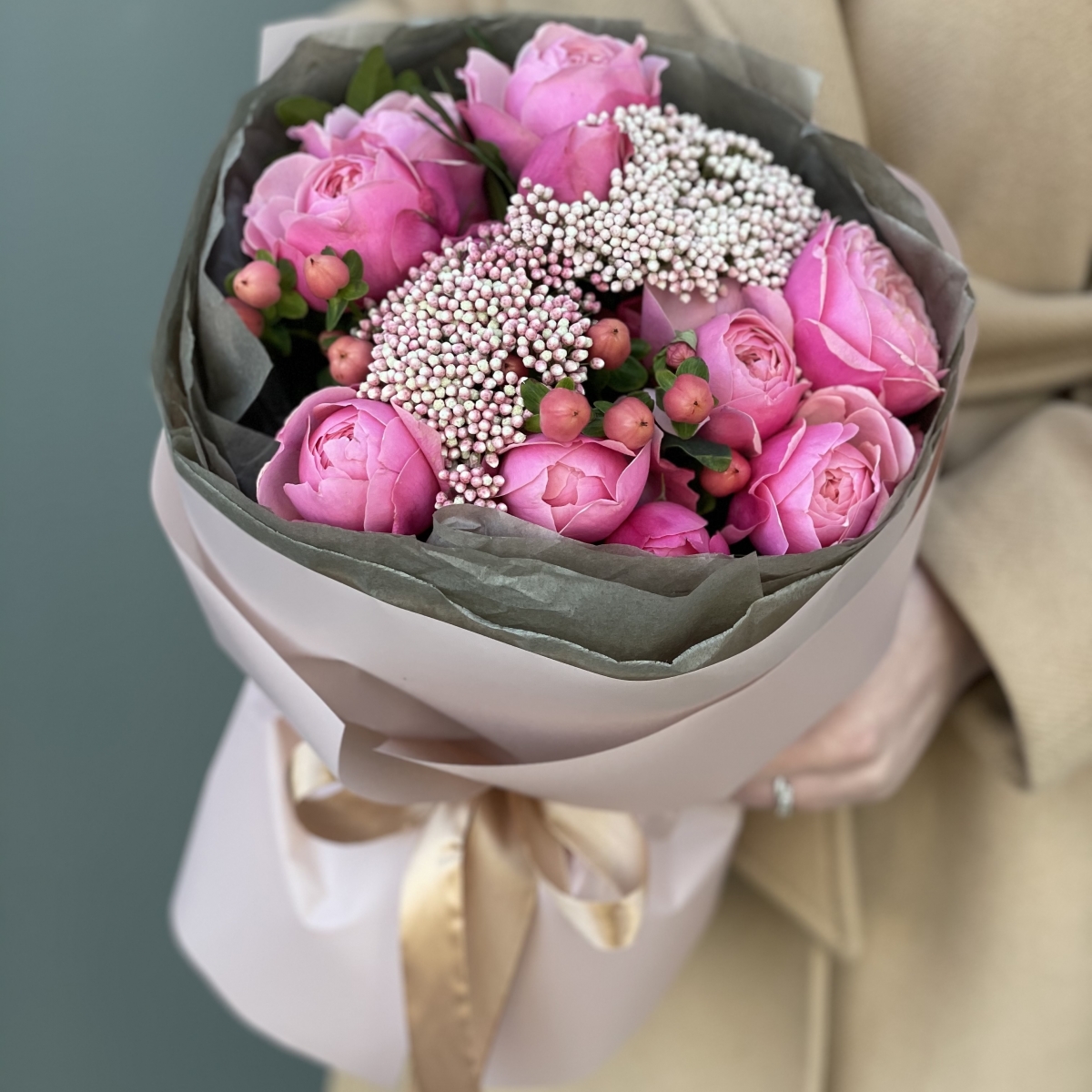 Букет Грациозный из пионовидной розы
