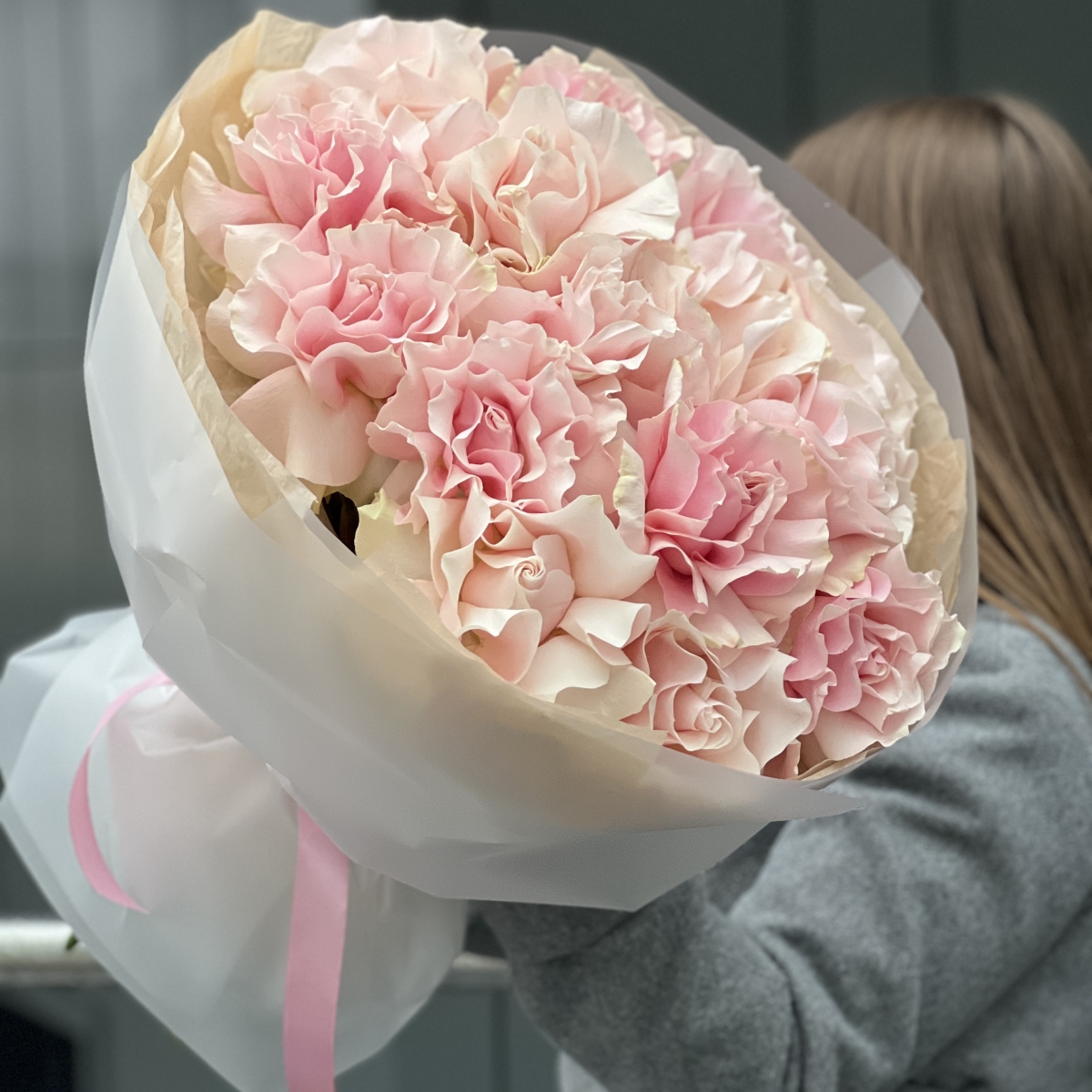 Букет Розовый бархат из 15 розовых роз