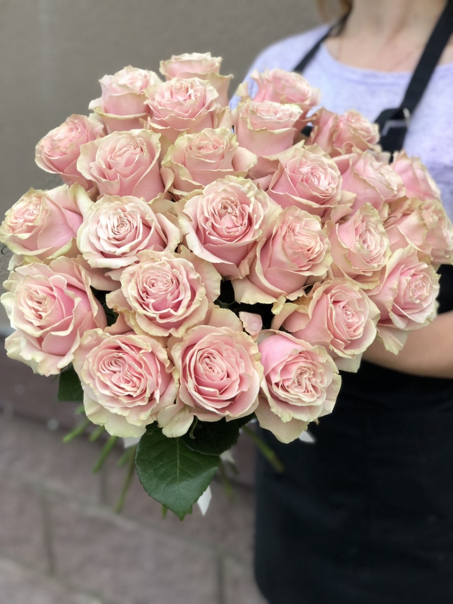 Роза розовая 70 см