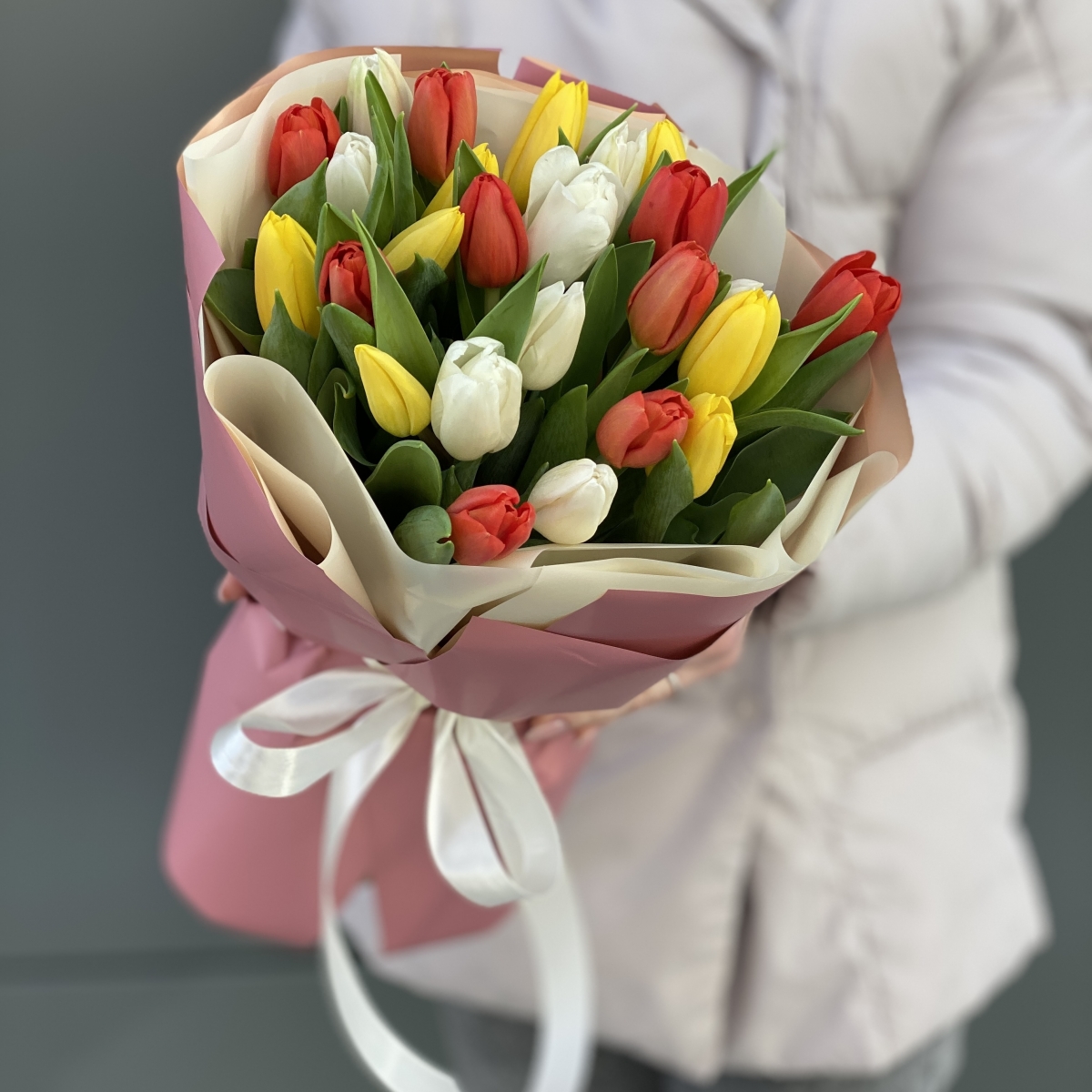 Букет Фломастеры из 25 тюльпанов микс