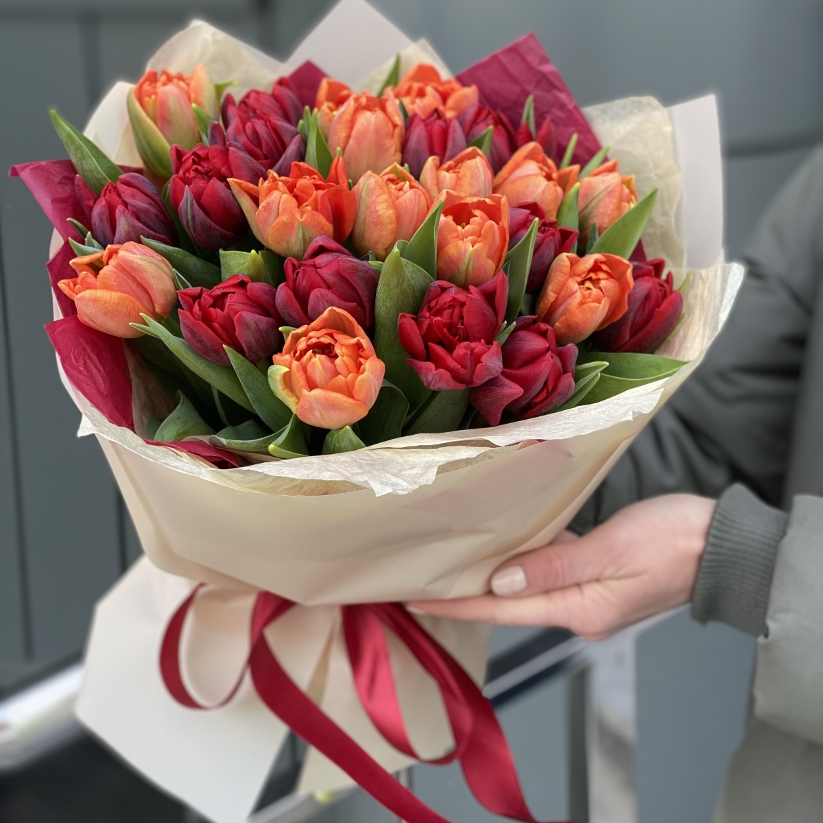 Букет Пылающий Закат из пионовидных тюльпанов