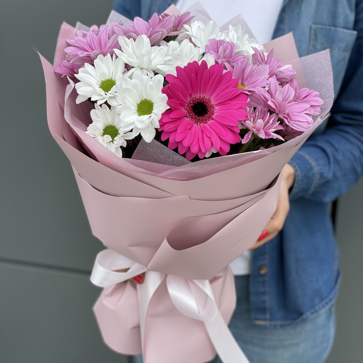 Букет Воспоминания о лете из хризантемы и герберы